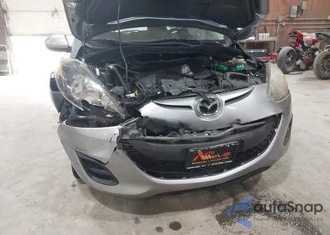 2014 Mazda Mazda2 Sport z USA, uszkodzony, nr VIN JM1DE1KY4E0178206